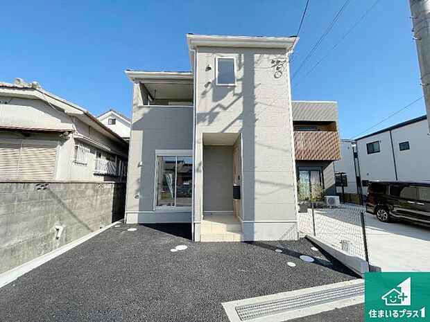 安心の10年保証!外観を美しく保ち、雨水で汚れを落とします!気になることがありましたら、お気軽にお問い合わせください!