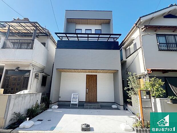 安心の10年保証！外観を美しく保ち、雨水で汚れを落とします！気になることがありましたら、お気軽にお問い合わせください！