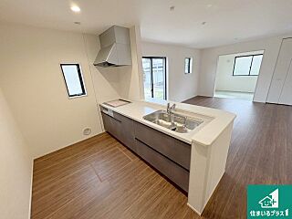 JR東海道・山陽本線「守山」駅 河西ニュータウン前からバス乗車10分 徒歩7分 その他