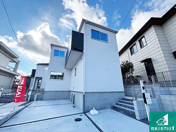 安心の10年保証!外観を美しく保ち、雨水で汚れを落とします!気になることがありましたら、お気軽にお問い合わせください!