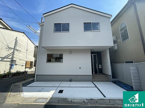 安心の10年保証！外観を美しく保ち、雨水で汚れを落とします！気になることがありましたら、お気軽にお問い合わせください！