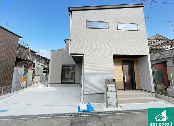 安心の10年保証！外観を美しく保ち、雨水で汚れを落とします！気になることがありましたら、お気軽にお問い合わせください！