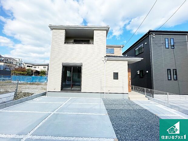 安心の10年保証!外観を美しく保ち、雨水で汚れを落とします!気になることがありましたら、お気軽にお問い合わせください!