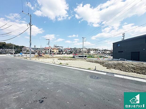 現在はこんな感じです。完成までが待ち遠しいですね。