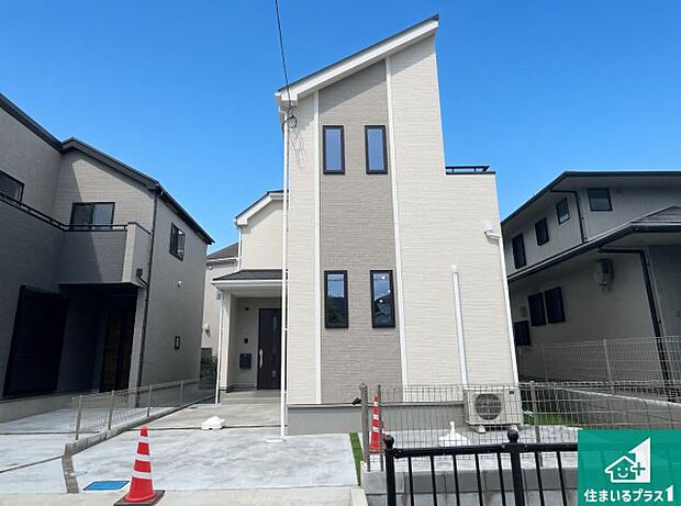 安心の10年保証!外観を美しく保ち、雨水で汚れを落とします!気になることがありましたら、お気軽にお問い合わせください!