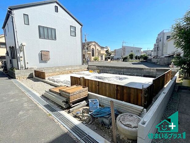 現在建築中!落ち着いた街並みで新生活を始めることが出来そう!周辺の物件も併せてご紹介させて頂きます!