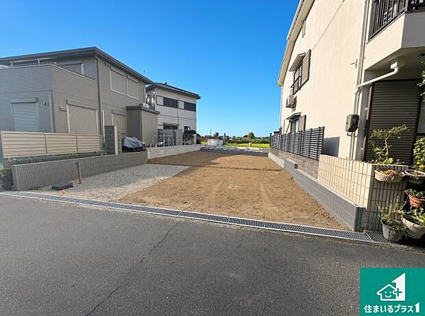 現在はこんな感じです。完成までが待ち遠しいですね。