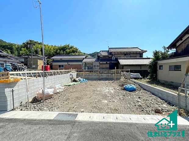 現在建築中!落ち着いた街並みで新生活を始めることが出来そう!周辺の物件も併せてご紹介させて頂きます!