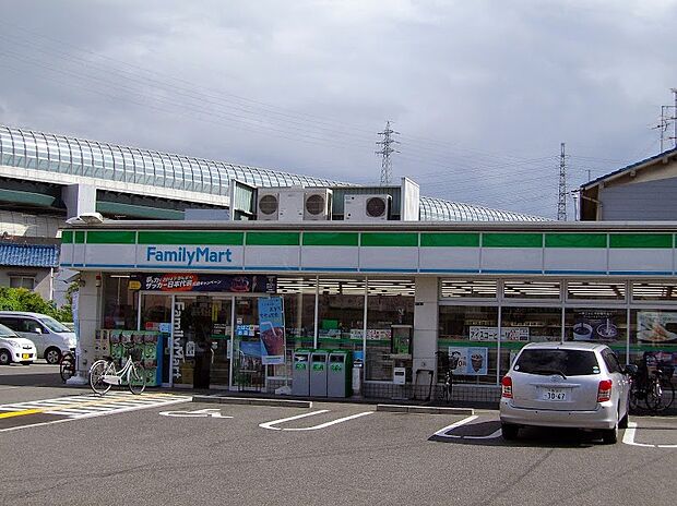 ファミリーマート門真宮前町店