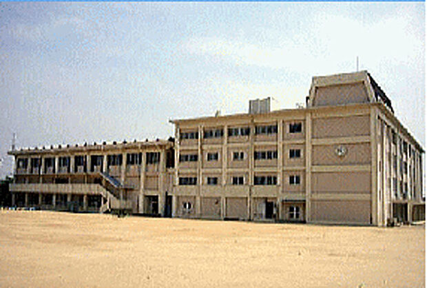 伊丹市立鈴原小学校