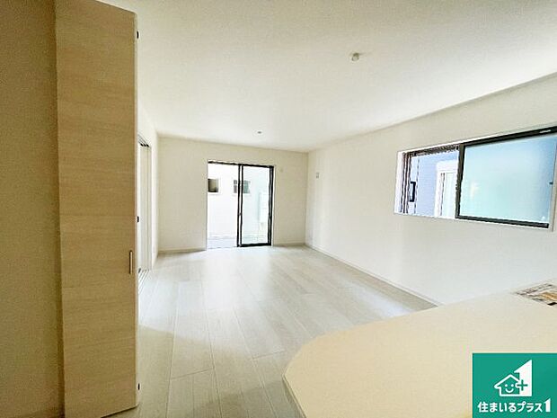 【トイレ】シンプルなトイレは落ち着く空間！お手入れも簡単です！