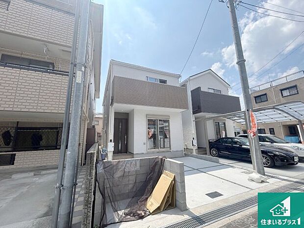 【外観】安心の10年保証！外観を美しく保ち、雨水で汚れを落とします！気になることがありましたら、お気軽にお問い合わせください！