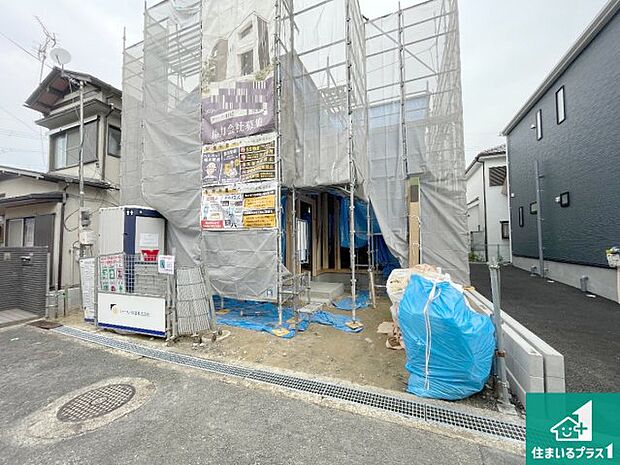 【外観】現在建築中!落ち着いた街並みで新生活を始めることが出来そう!周辺の物件も併せてご紹介させて頂きます!