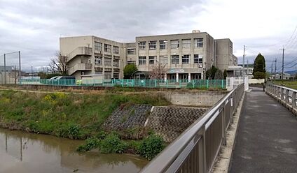 古川小学校 徒歩329m