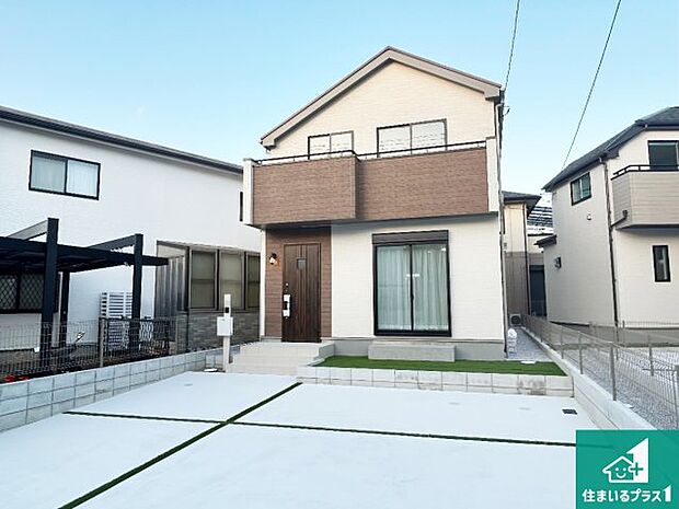 【外観】安心の10年保証！外観を美しく保ち、雨水で汚れを落とします！気になることがありましたら、お気軽にお問い合わせください！