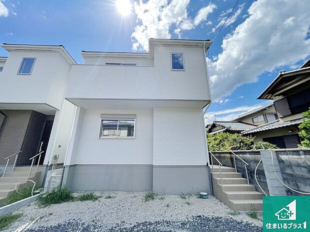 【外観】お客様に長く安心して住んでいだだける事にこだわった家づくり！住んでからのアフターサービスにもしっかりと取り組んでいます！