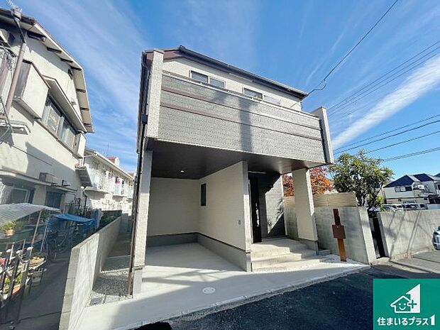 【外観】お客様に長く安心して住んでいだだける事にこだわった家づくり！住んでからのアフターサービスにもしっかりと取り組んでいます！