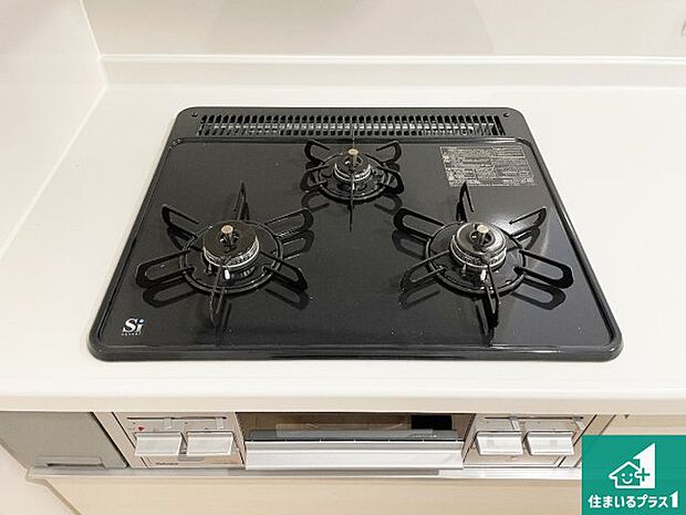 【コンロ】ダブル高火力Siセンサー付きコンロ!3口あるので、まとめて料理をする時も大活躍!
