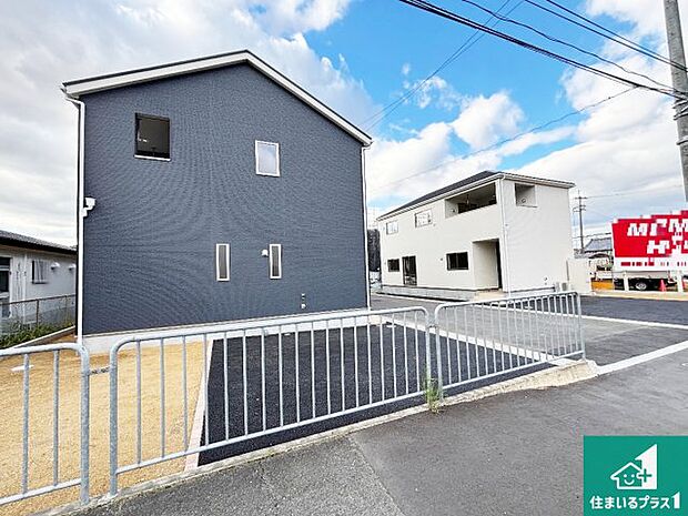 【外観】安心の10年保証!外観を美しく保ち、雨水で汚れを落とします!気になることがありましたら、お気軽にお問い合わせください!