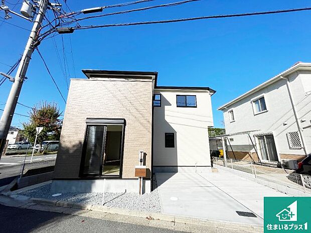 【外観】安心の10年保証！外観を美しく保ち、雨水で汚れを落とします！気になることがありましたら、お気軽にお問い合わせください！