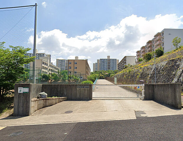 神戸市立竜が台中学校