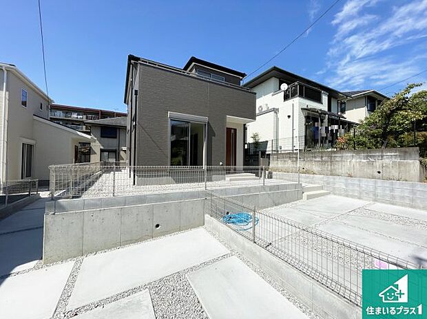 【外観】お客様に長く安心して住んでいだだける事にこだわった家づくり！住んでからのアフターサービスにもしっかりと取り組んでいます！