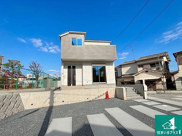 【外観】お客様に長く安心して住んでいだだける事にこだわった家づくり！住んでからのアフターサービスにもしっかりと取り組んでいます！