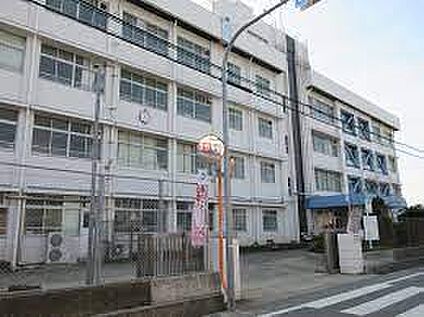 泉佐野市立第三中学校 徒歩1120m