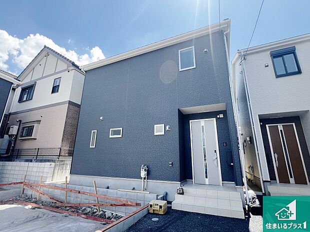 【外観】安心の10年保証！外観を美しく保ち、雨水で汚れを落とします！気になることがありましたら、お気軽にお問い合わせください！