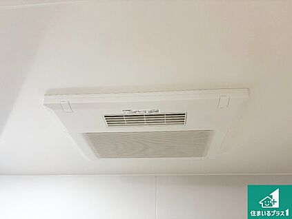 浴室暖房乾燥機
