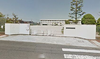 橿原市立真菅小学校 徒歩550m