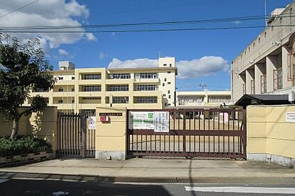 池田市立北豊島小学校 徒歩550m