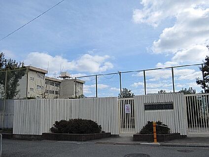 寝屋川市立石津小学校 徒歩1100m