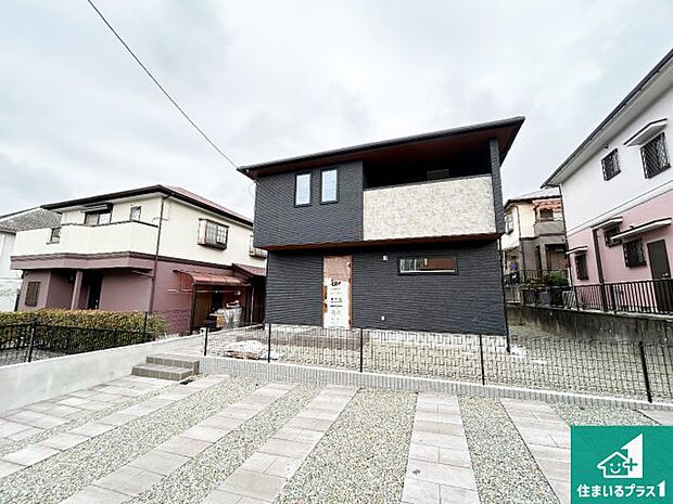 【外観】安心の10年保証!外観を美しく保ち、雨水で汚れを落とします!気になることがありましたら、お気軽にお問い合わせください!