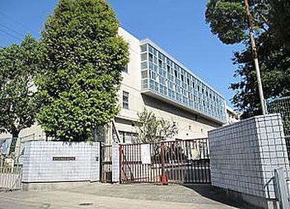 尼崎市立南武庫之荘中学校 徒歩721m