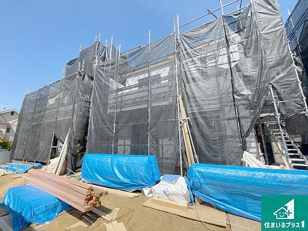 【外観】現在建築中!落ち着いた街並みで新生活を始めることが出来そう!周辺の物件も併せてご紹介させて頂きます!