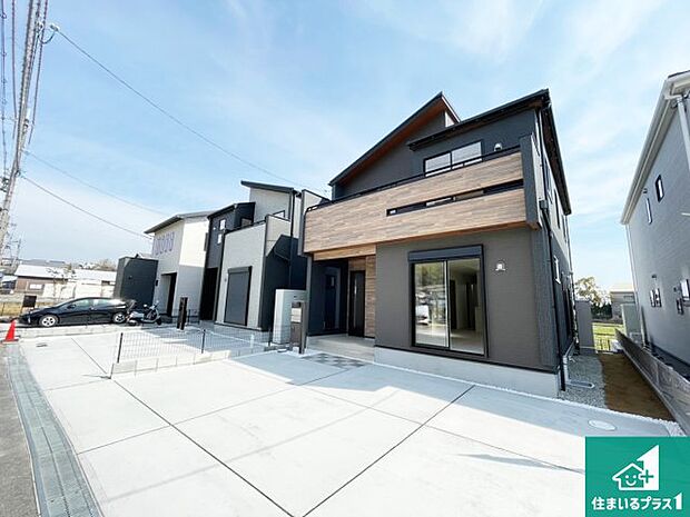 【外観】安心の10年保証!外観を美しく保ち、雨水で汚れを落とします!気になることがありましたら、お気軽にお問い合わせください!