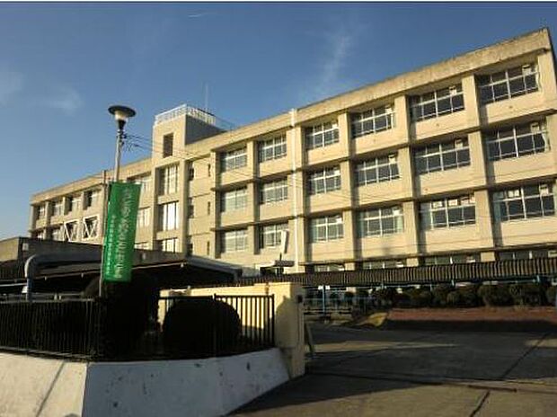 天理市立西中学校