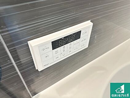 給湯器リモコン（浴室側）
