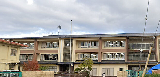 奈良市立明治小学校