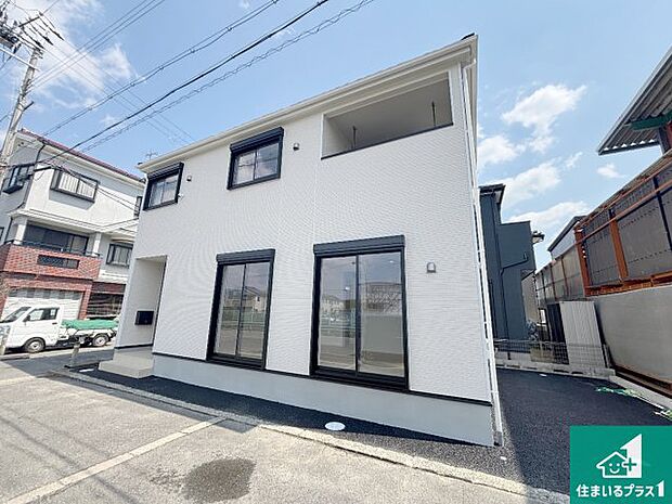 【外観】安心の10年保証！外観を美しく保ち、雨水で汚れを落とします！気になることがありましたら、お気軽にお問い合わせください！