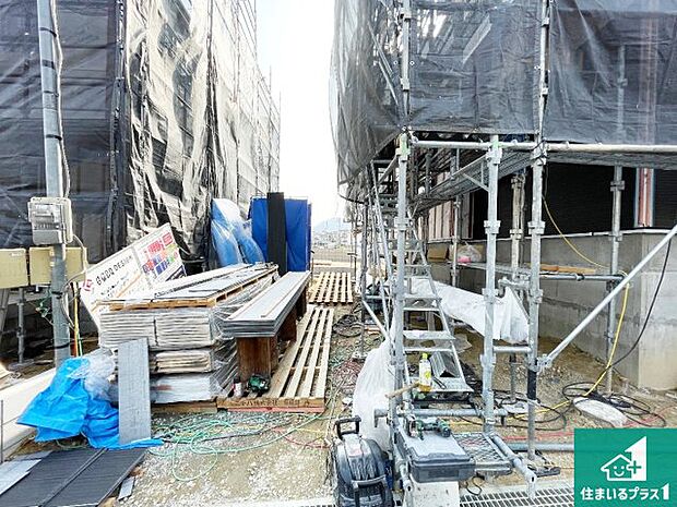 【外観】ご案内の際は現地集合はもちろん、ご自宅の送迎や最寄りの駅迄のお迎え等お気軽にご相談ください。