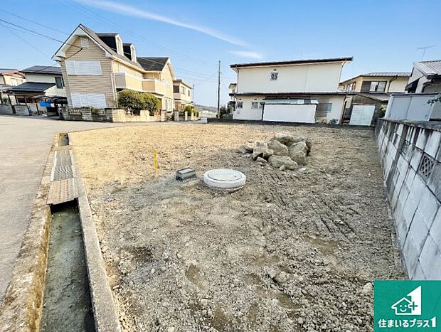 【外観】現在建築中！落ち着いた街並みで新生活を始めることが出来そう！周辺の物件も併せてご紹介させて頂きます！