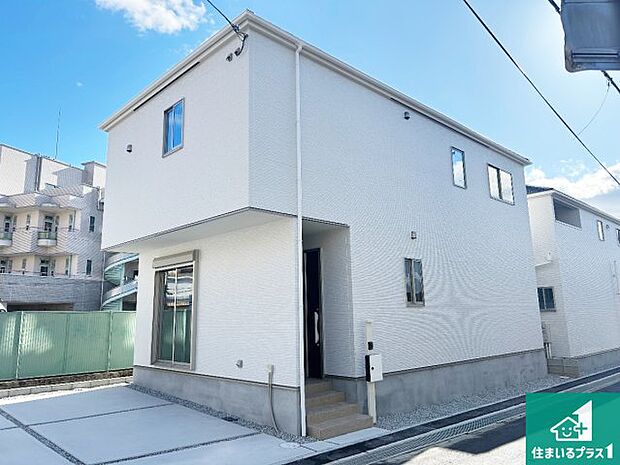 【外観】安心の10年保証！外観を美しく保ち、雨水で汚れを落とします！気になることがありましたら、お気軽にお問い合わせください！