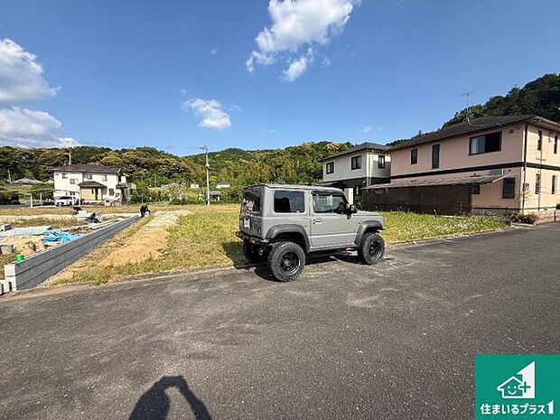 【外観】現在建築中！落ち着いた街並みで新生活を始めることが出来そう！周辺の物件も併せてご紹介させて頂きます！