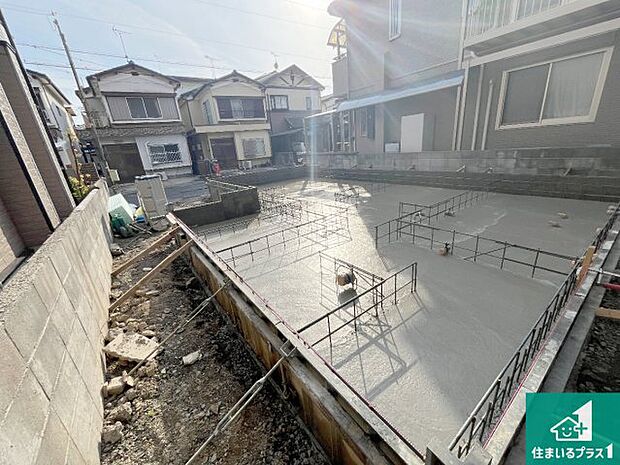 【外観】現在建築中!落ち着いた街並みで新生活を始めることが出来そう!周辺の物件も併せてご紹介させて頂きます!