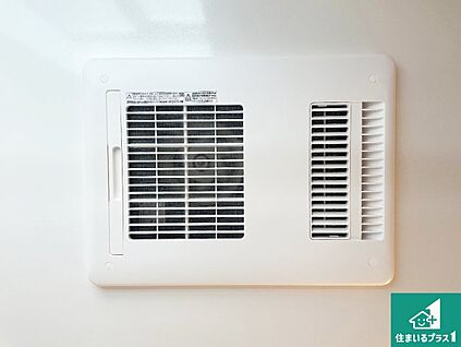 浴室暖房乾燥機