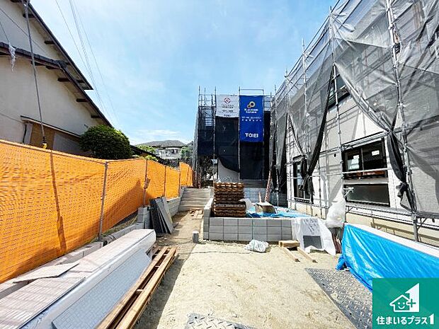 【外観】建築中ですが現地を見ると分かる事もございますので、ぜひ一度現地をご覧ください。