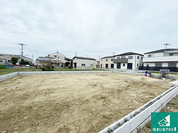 【外観】ご案内の際は現地集合はもちろん、ご自宅の送迎や最寄りの駅迄のお迎え等お気軽にご相談ください。