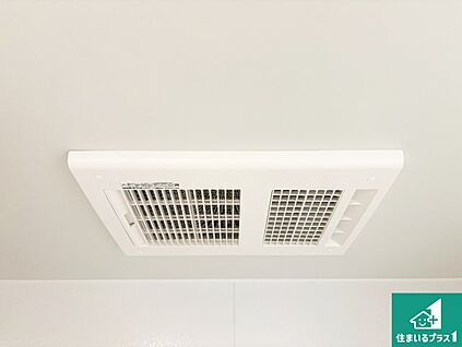 浴室暖房乾燥機